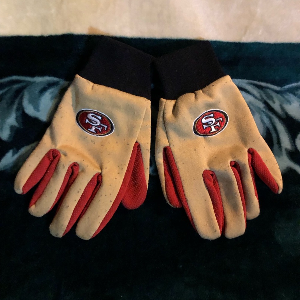 San Francisco 49ers Gloves